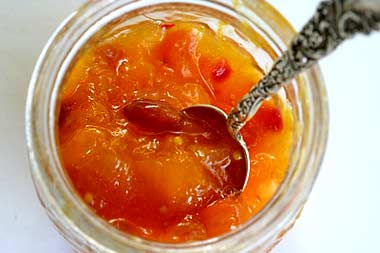 photo of mango chutney